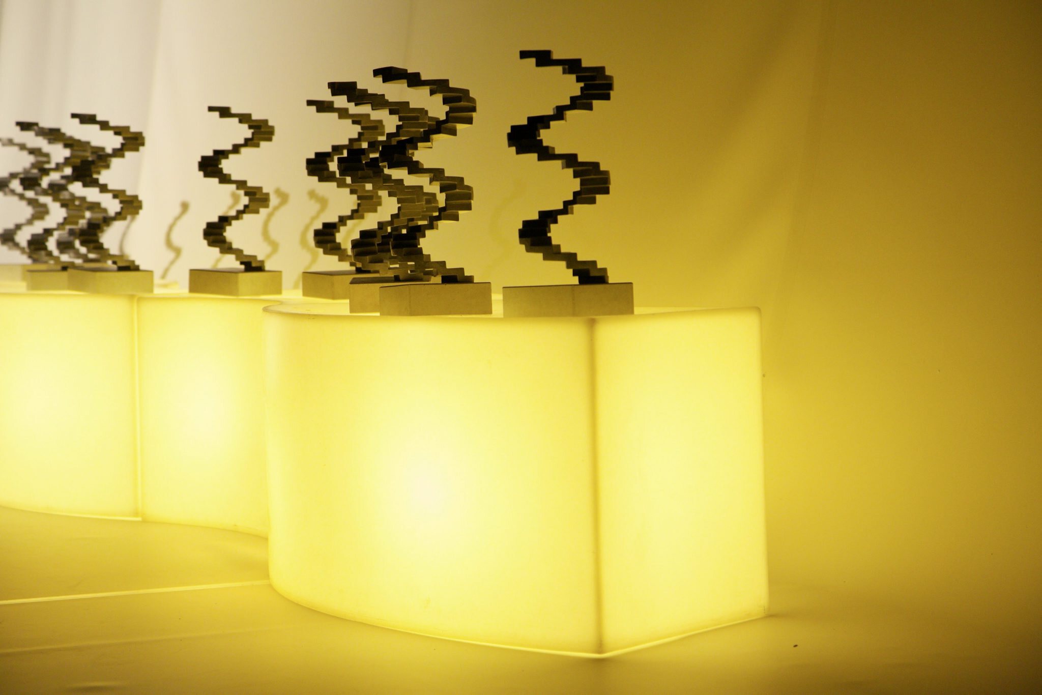 8426575301 56aa1e629f k