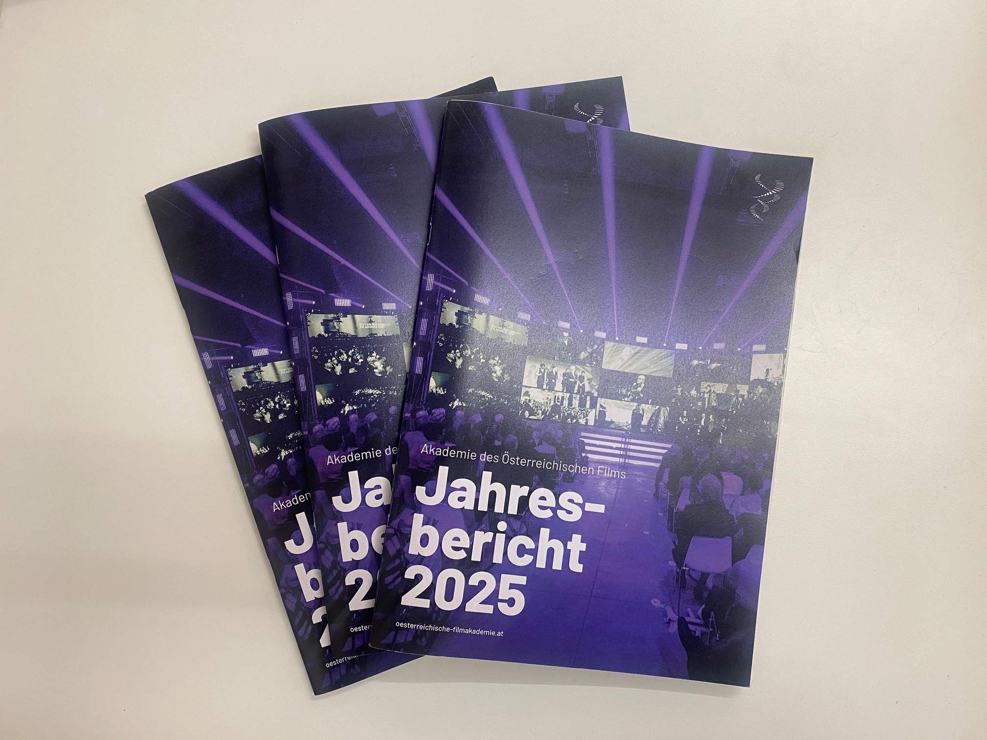Bild vom Jahresbericht 2025