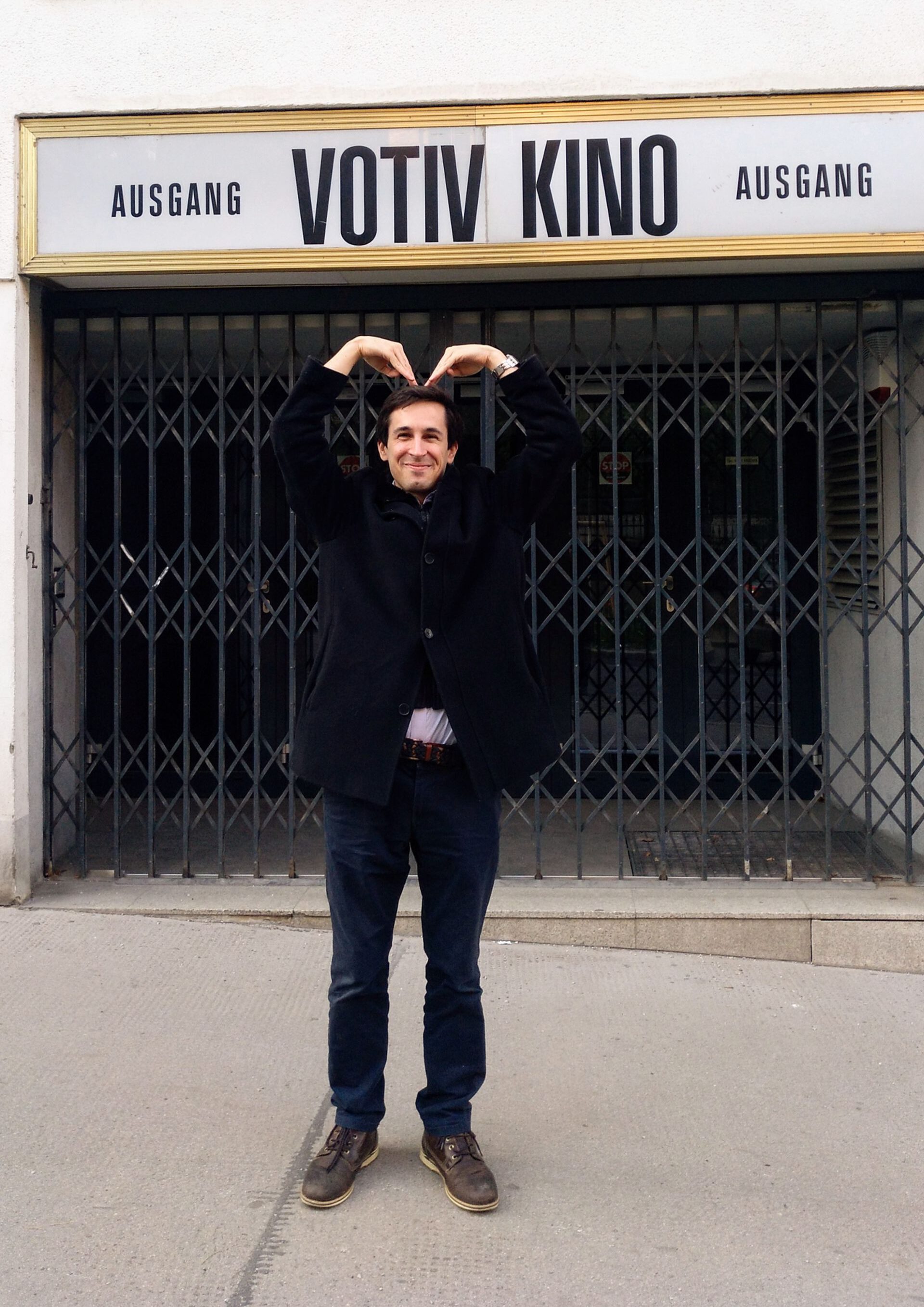 Enric Votiv Kino 3