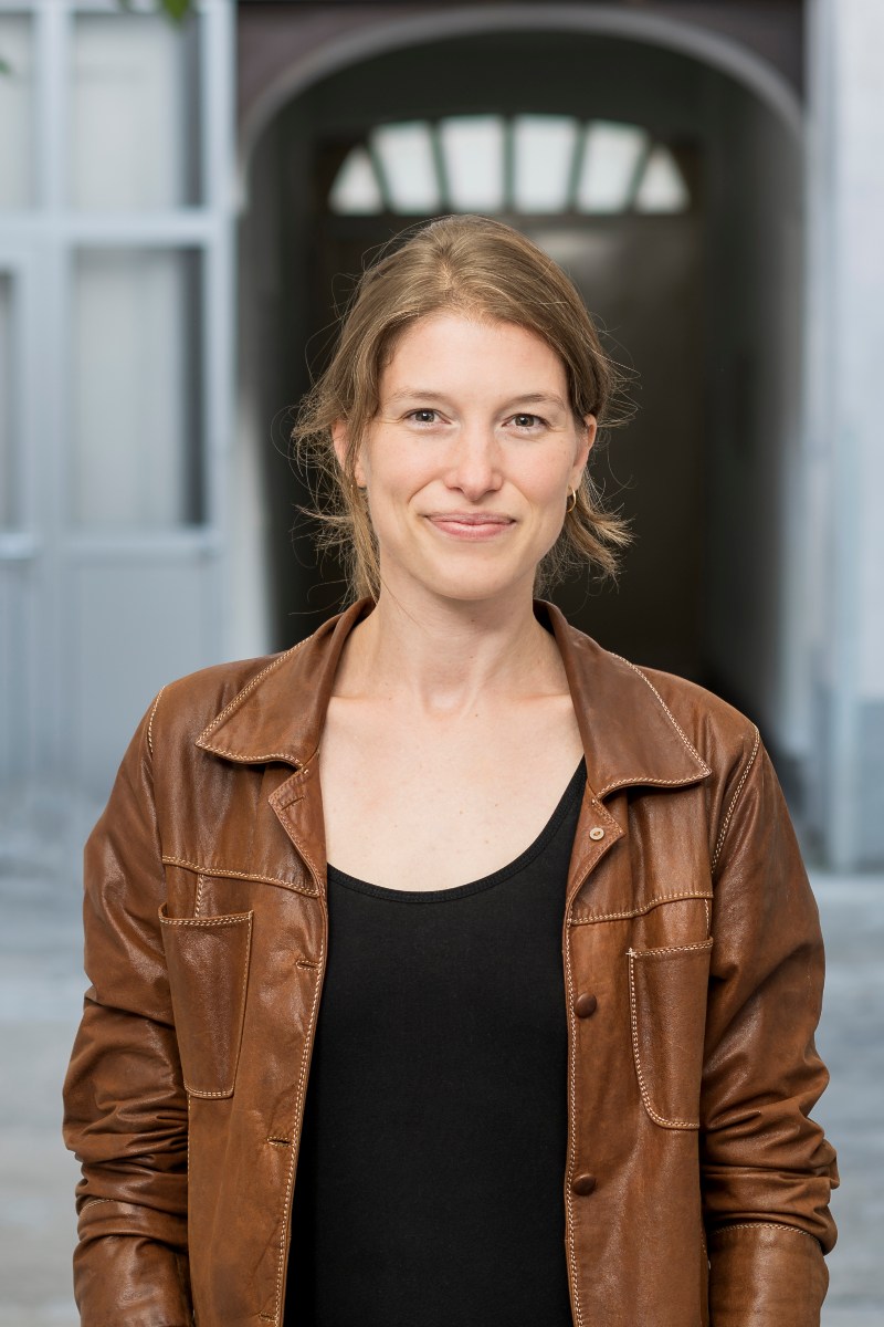 Czamler Nora low George Kaulfersch