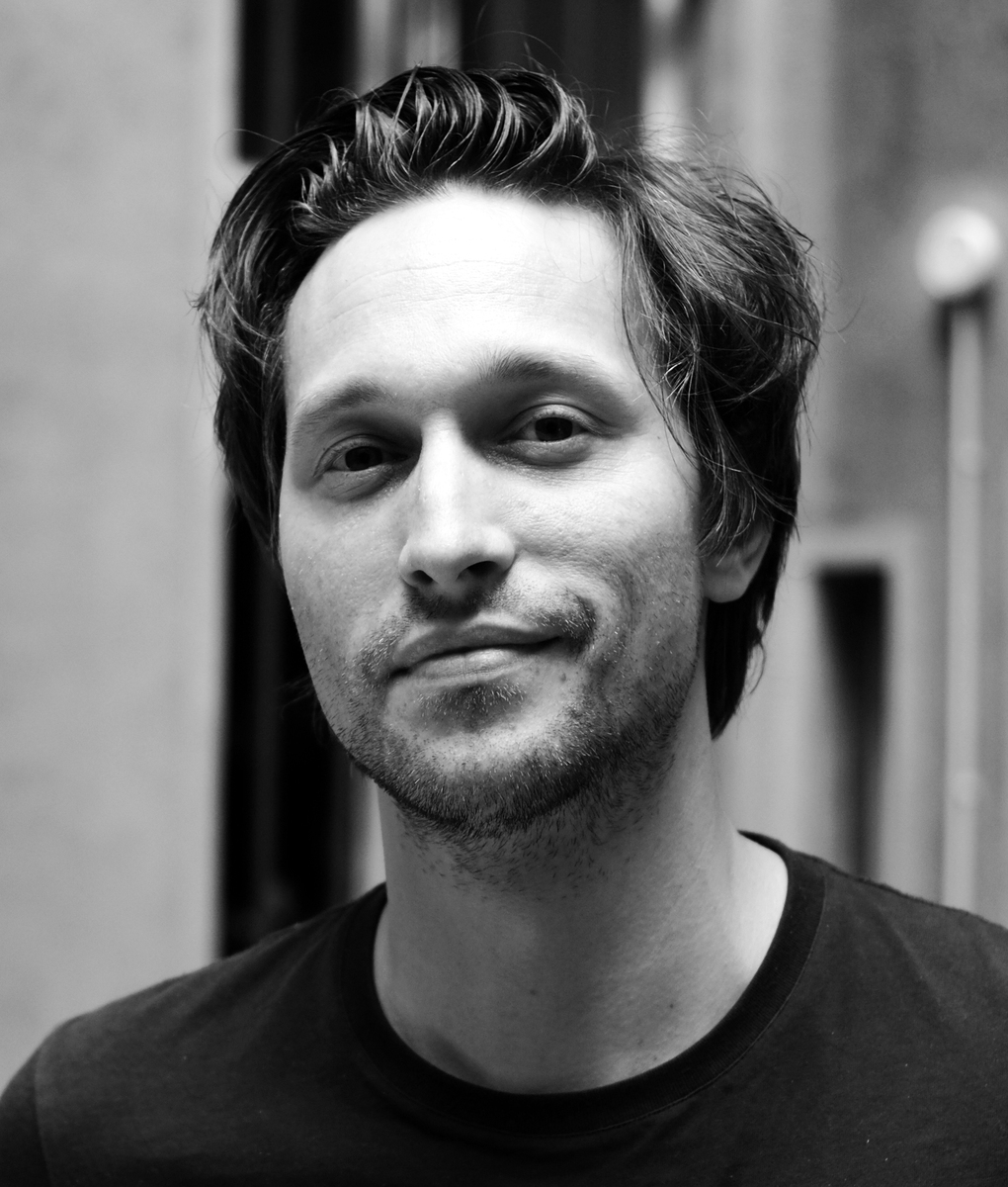 2460122 AOEF Vorstand Karasek low