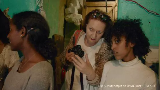 Kinostart_Die Kunstkomplizen WIL Dart FILM