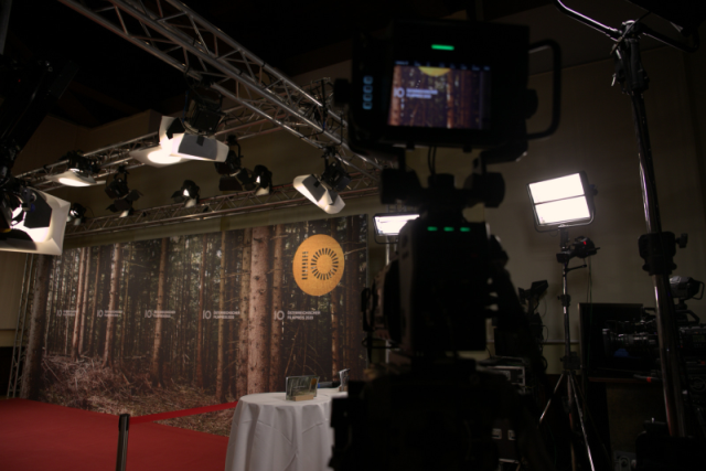 M 003 55 A0008 Website