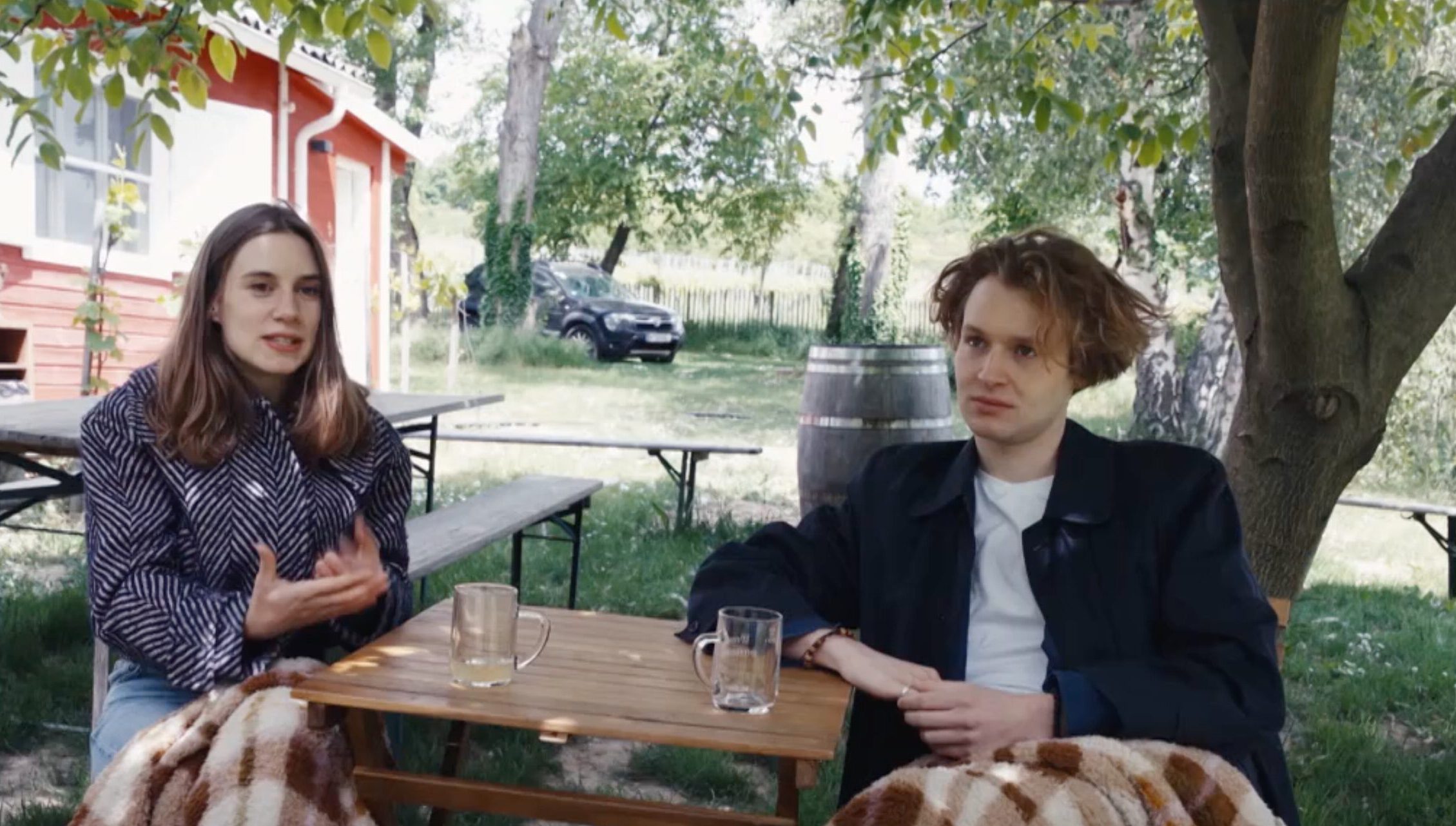 Trailer AT Ausgabe 11_Maya Unger und Nils Arztmann im Interview