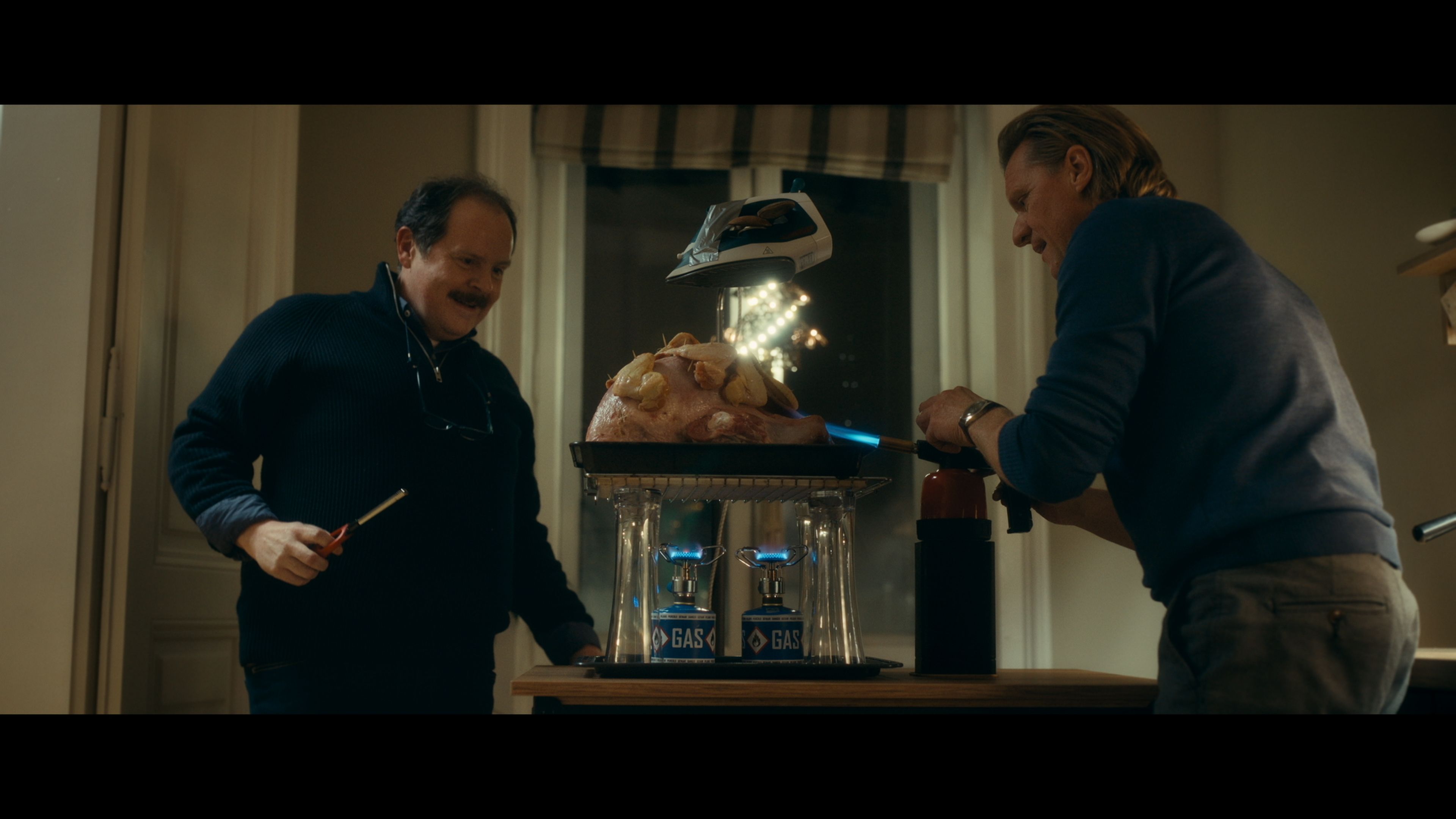 Trailer AT Ausgabe 13 Aufputz is 2 low