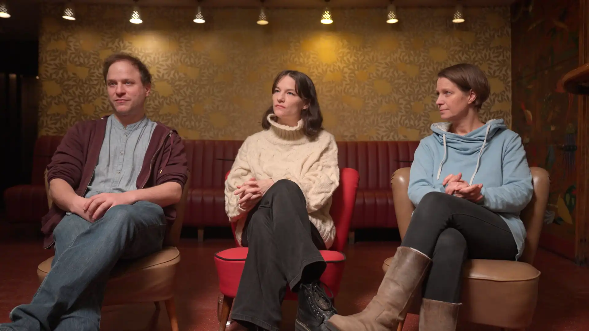 Trailer AT Ausgabe 14 Vierminusdrei Adrian Goiginger Valerie Pachner Barbara Pachl Eberhart