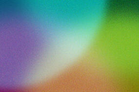 Hero_bunt_4 Saeulen Akademie